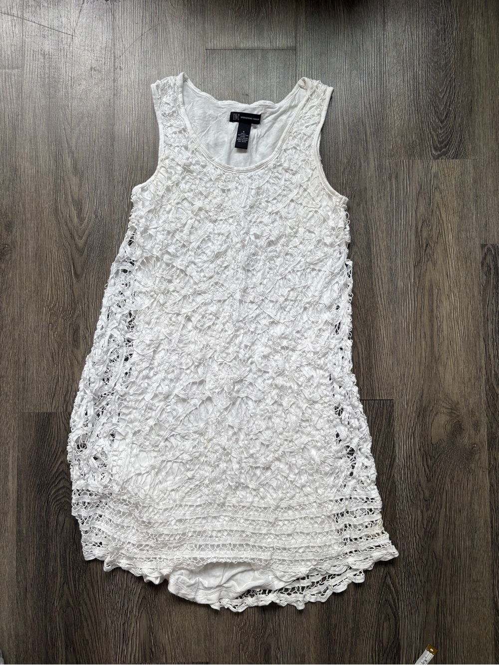 White Floral Eyelet Layer Mini Dress | Size 6 - Picture 3 of 6
